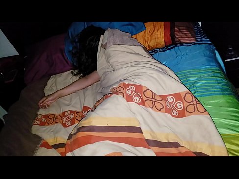 ❤️ Stiefson beréiert seng jonk Stéifmamm wärend hatt schléift. ❤ Schéine Porno op Porno lb.tradeis.top ️❤